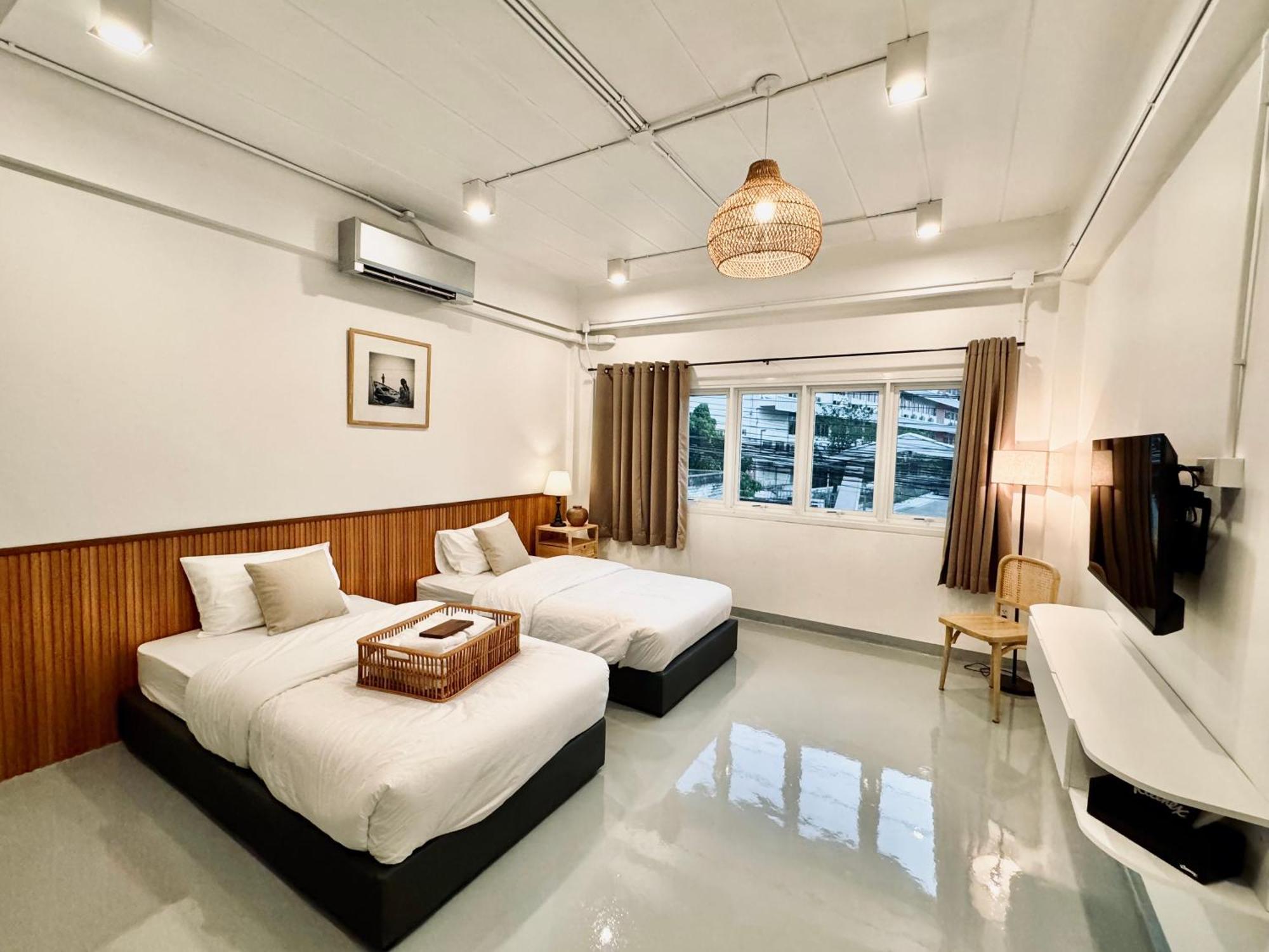 Momento Hotel And Cafe Khon Kaen Extérieur photo
