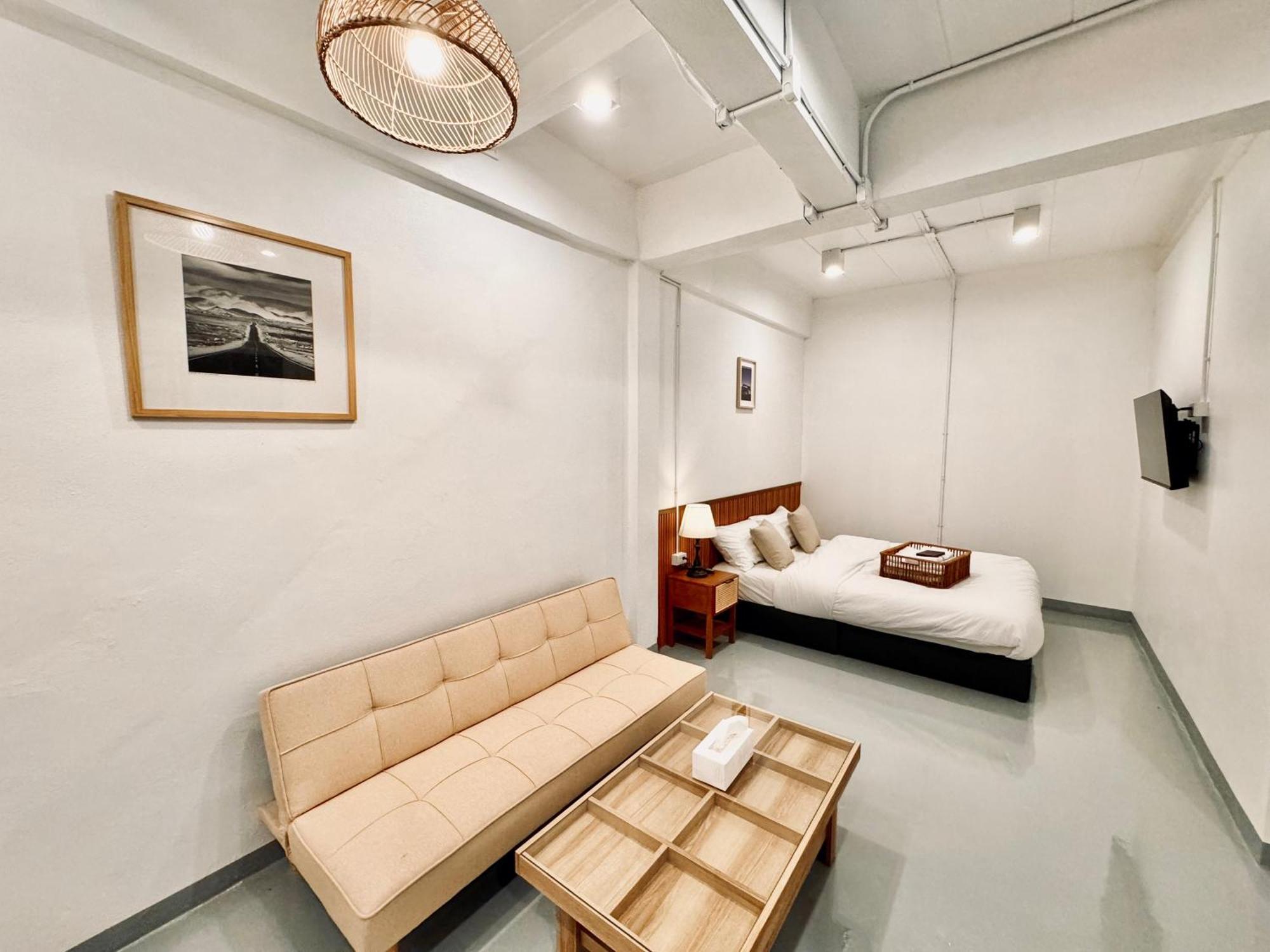 Momento Hotel And Cafe Khon Kaen Extérieur photo