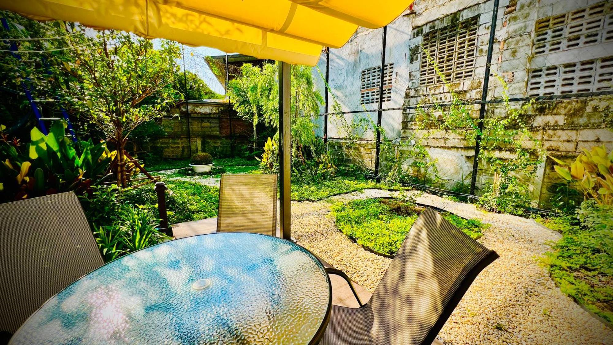 Momento Hotel And Cafe Khon Kaen Extérieur photo